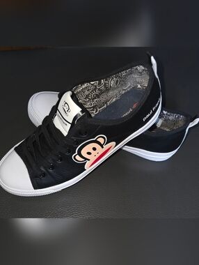 Paul Frank  Very Vulky Black & White Women's Sneakers with Monkey Patch. Sz 10